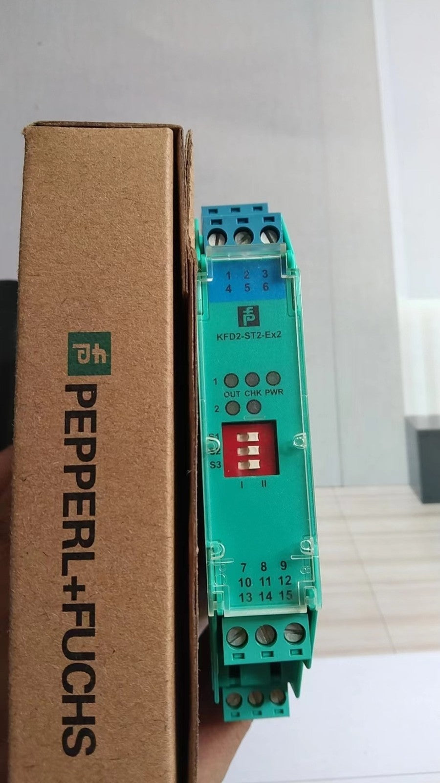 Pepperl+Fuchs P+F KFD2-ST2-EX2 Safety Barrier