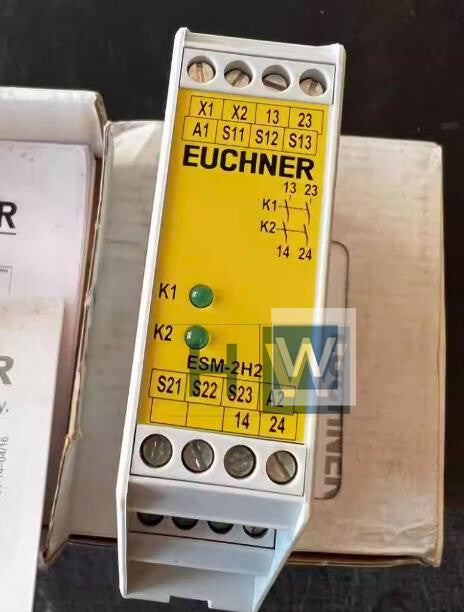 1PC  EUCHNER Safety Relay ESM-2H201 085620
