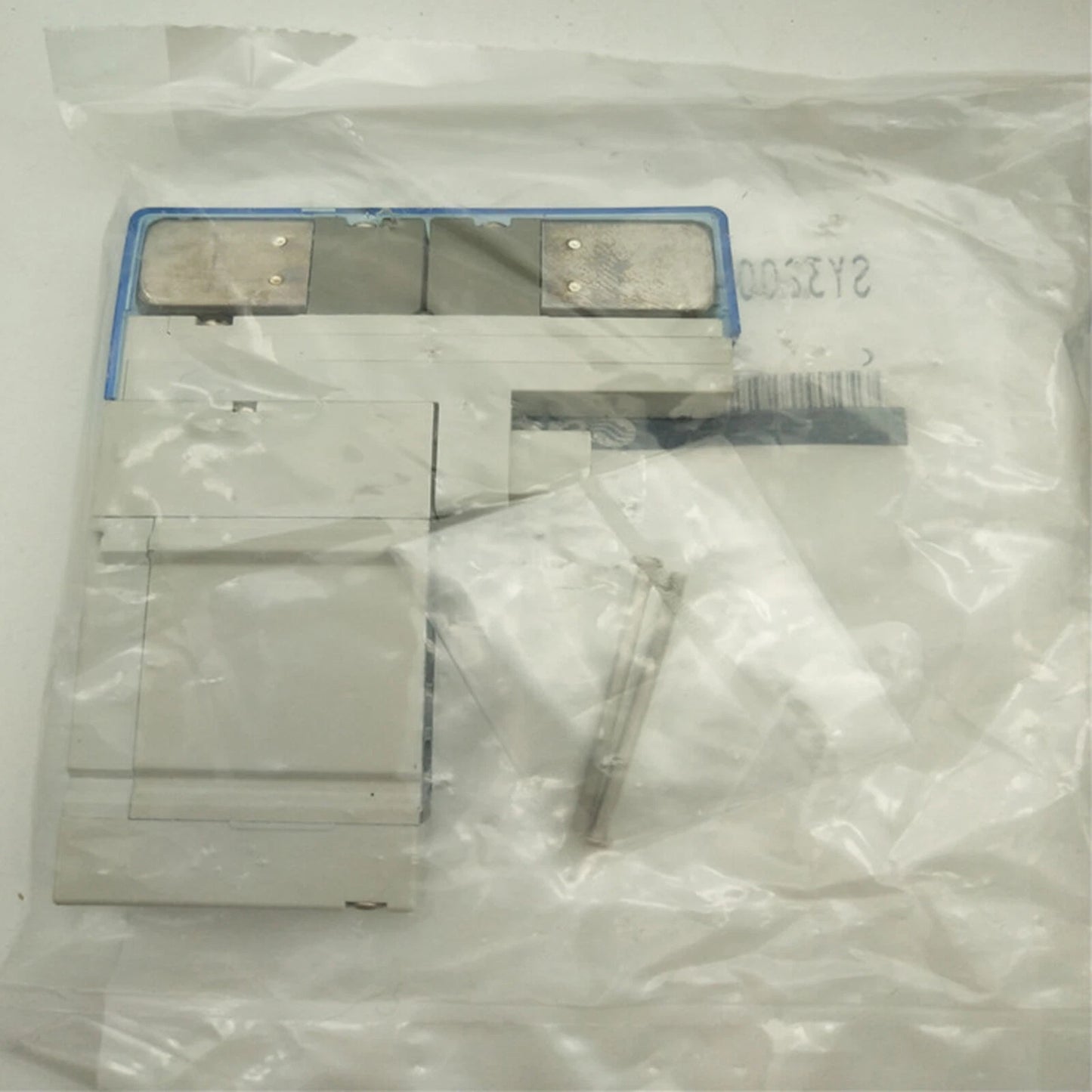 1PC  SMC SY3200-5U1 Solenoid Valve Free ship #YP1 #P