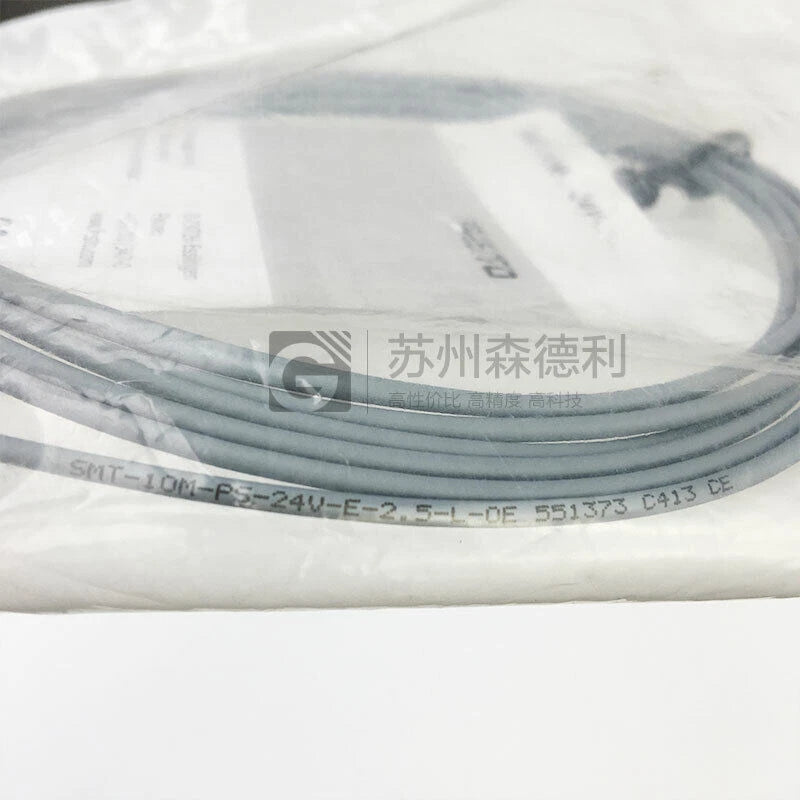 1x  FESTO Magnetic switch SMT-10M-PS-24V-E-2, 5-L-OE 551373