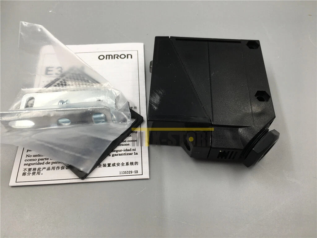 1PCS Omron   photoelectric switch E3JM-R4M4 Sensor&Proximity Switch #P