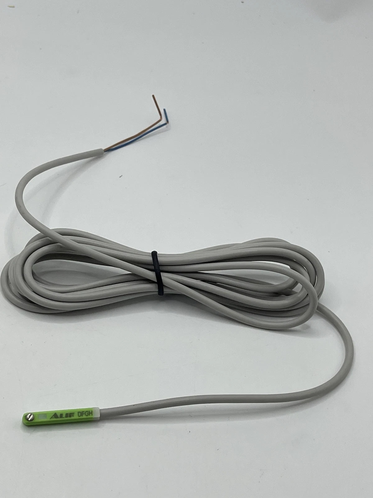 1Pcs  ALIF DFGH DFGH-020 magnetic switch  Free shipping #P