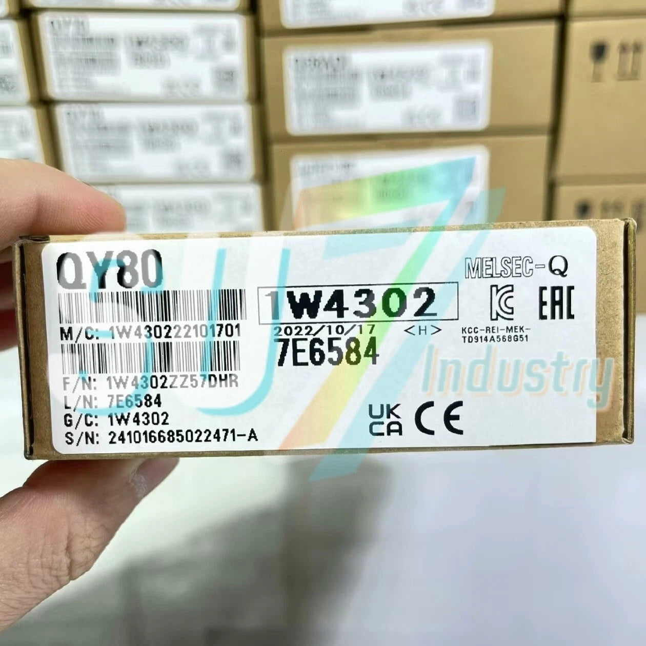 Mitsubishi QY80 Output PLC Module # 1pcs
