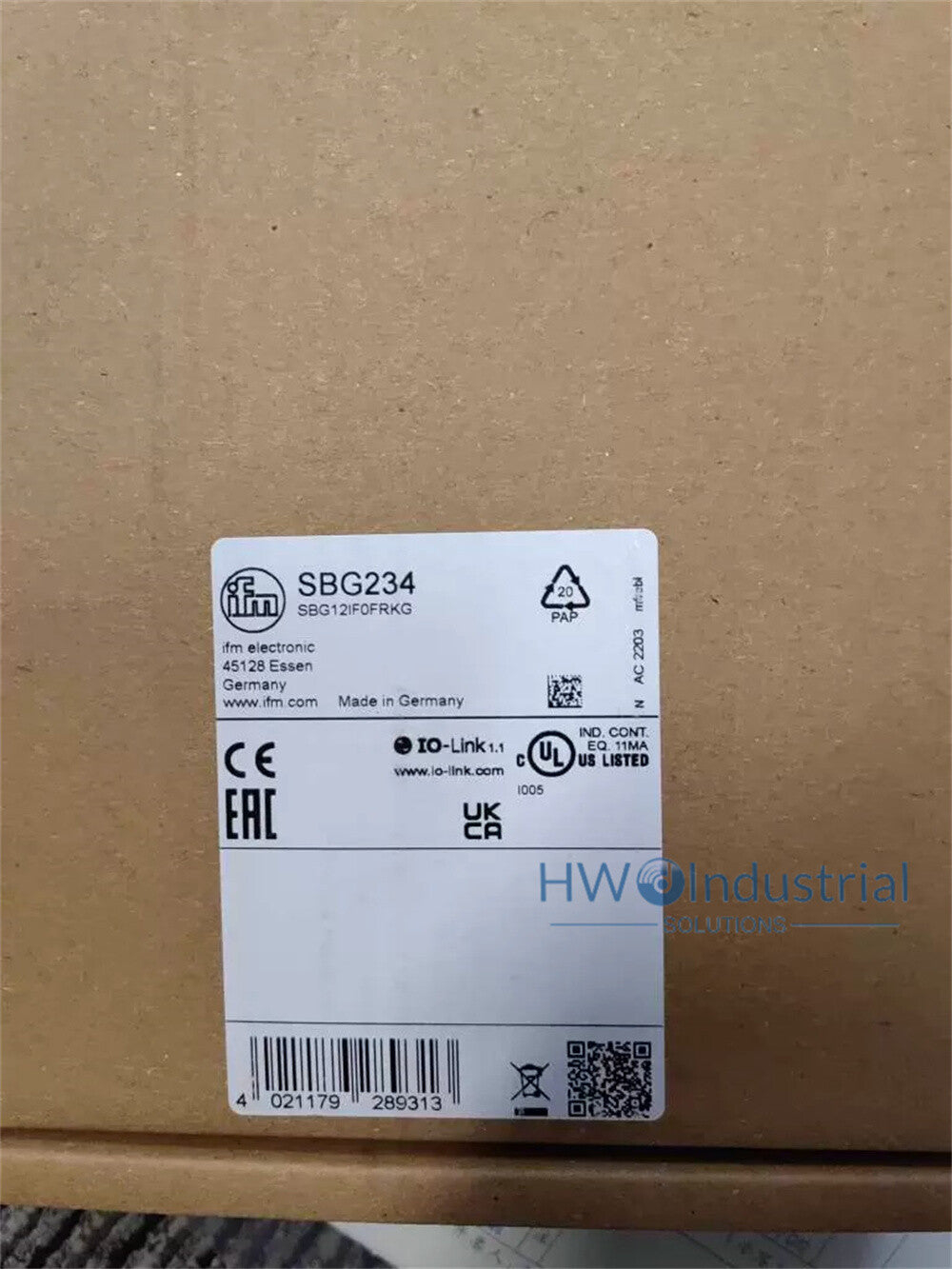 1/Piece  SBG234  IFM Flow Sensor Check Valve Flow Meter