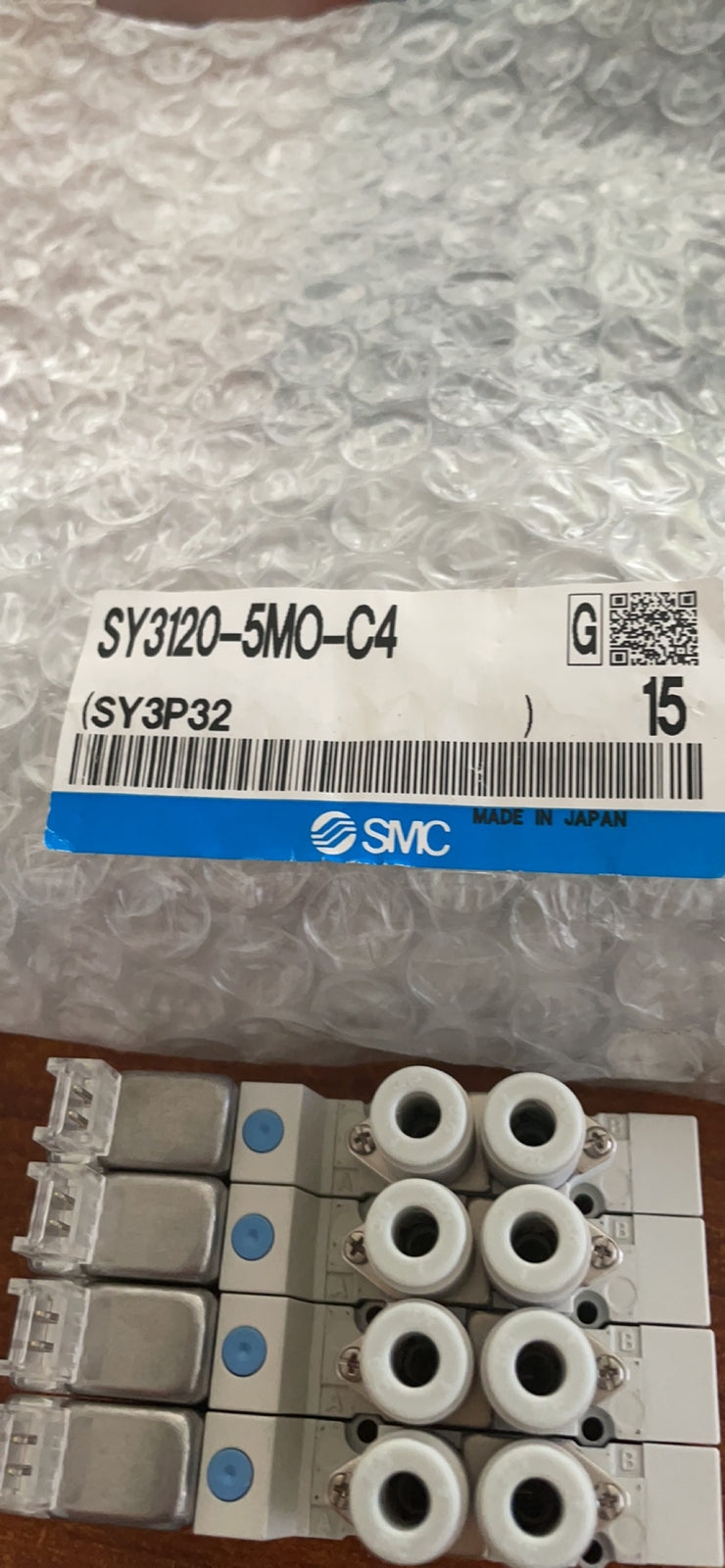 1pcs SMC SY3120-5MO-C4 Solenoid Valve