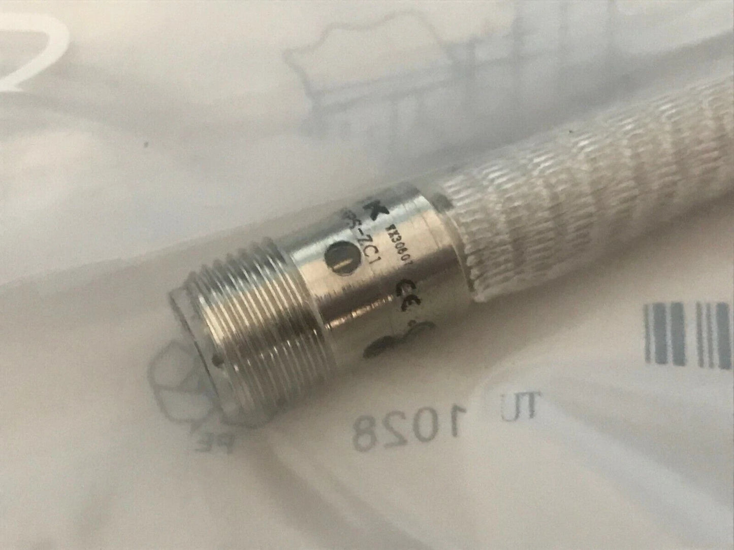 QTY:1 IM08-1B5PS-ZC1 Proximity switch sensor