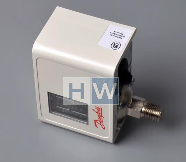 1pc  Danfoss KP35 060-113391  Pressure Switch Controller