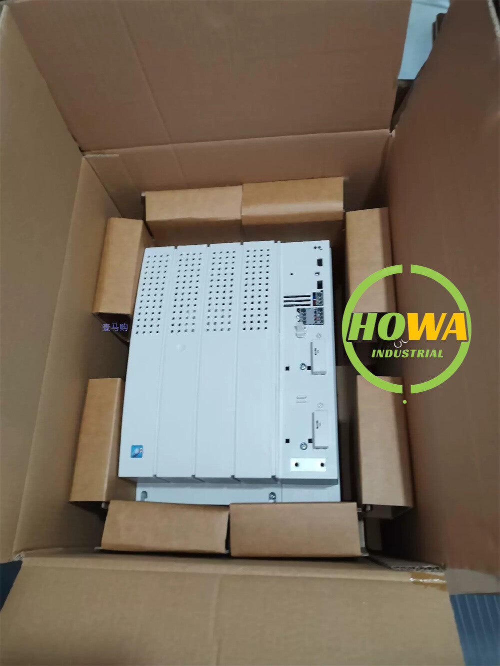 1/Piece  Lenze Inverter E82EV153K4B201 Frequency Converter