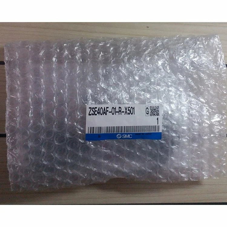 1pc  SMC Digital pressure switch ZSE40AF-01-R-X501 spot stock #P