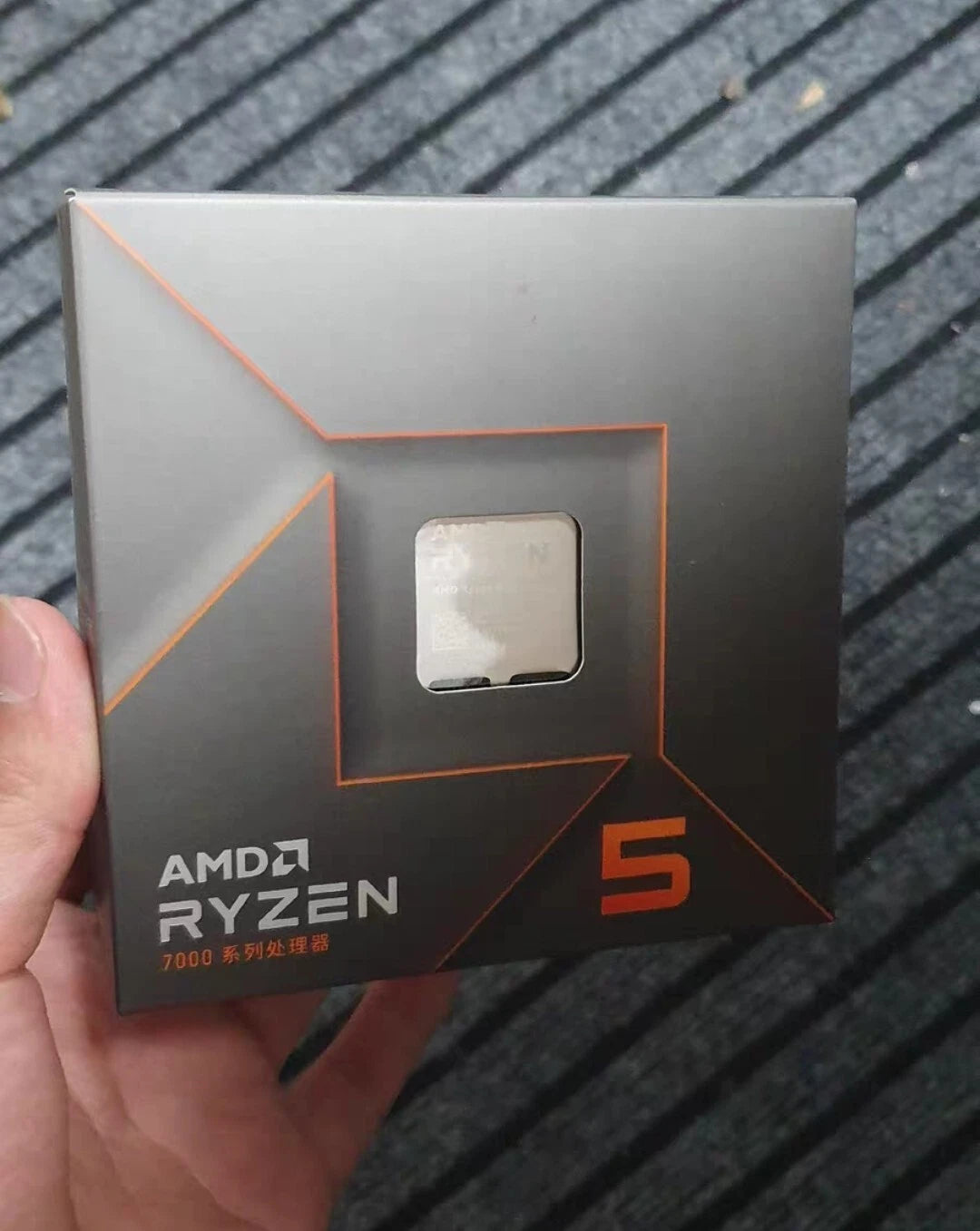 AMD Ryzen 5 7600X R5 7600X AM5 CPU Processor 4.7 GHz 6-Core 12-Thread IN BOX