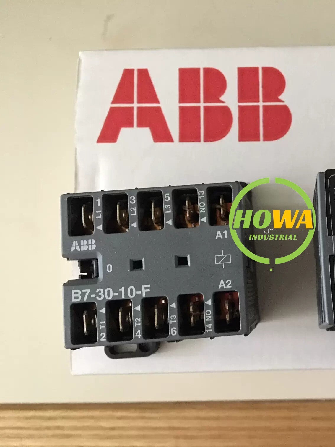 ABB Miniature Contactor B7-30-10-F Coil Voltage AC24V 50/60Hz