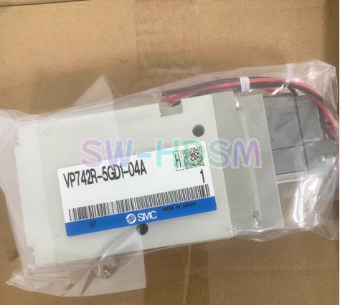 1PCS  for SMC VP742R-5GD1-04A Solenoid Valve Freight Free