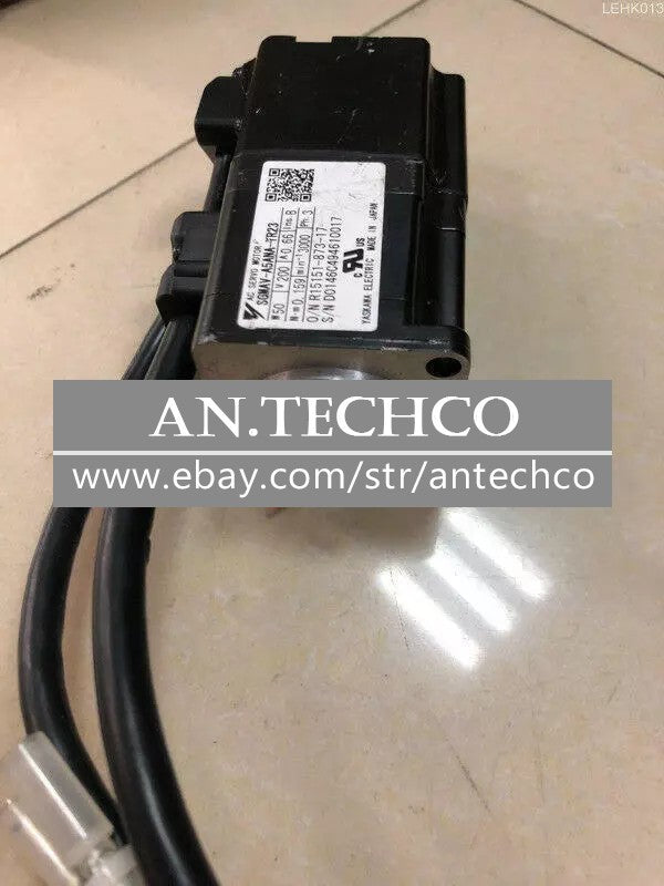 1PC  YASKAWA Servo Motor SGMAV-A5ANA-YR23