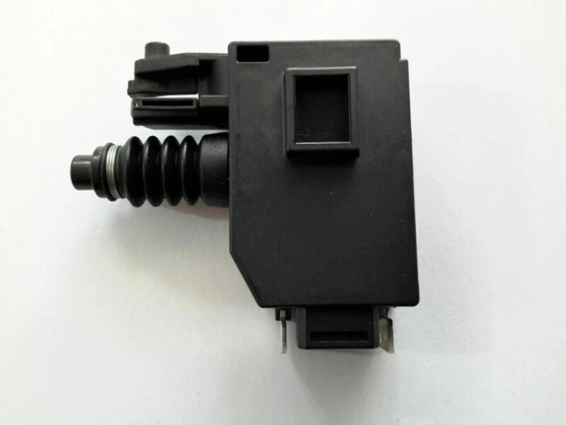 1pc MAKITA 6507383 650738-3 C3JW-C-P 0.1RA 45V HM1812 switch