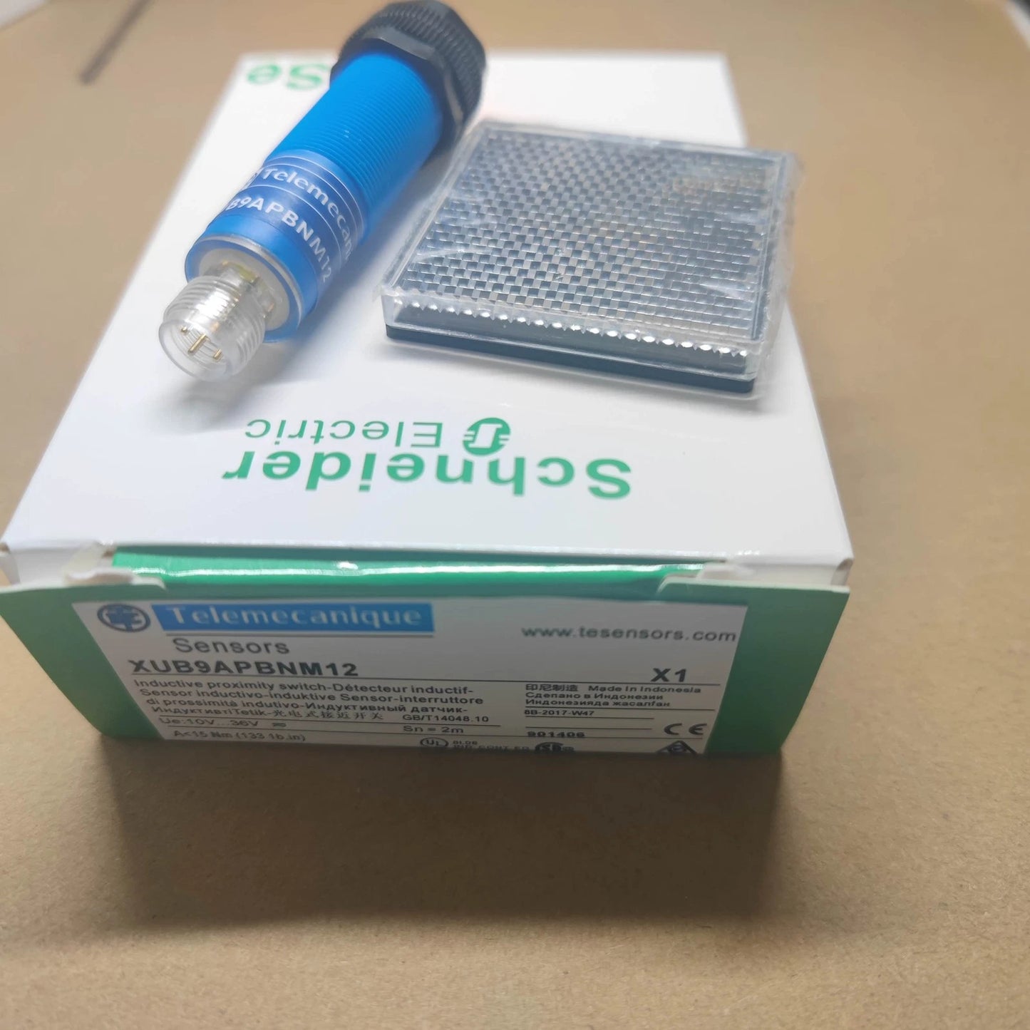 1PC   sensor   XUB9APBNM12
