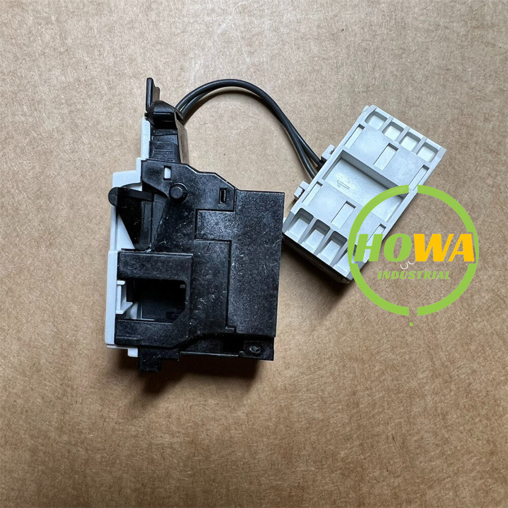 1/piece  EATON Circuit Breaker Undervoltage Coil 24V DC NZM1-XU24DC