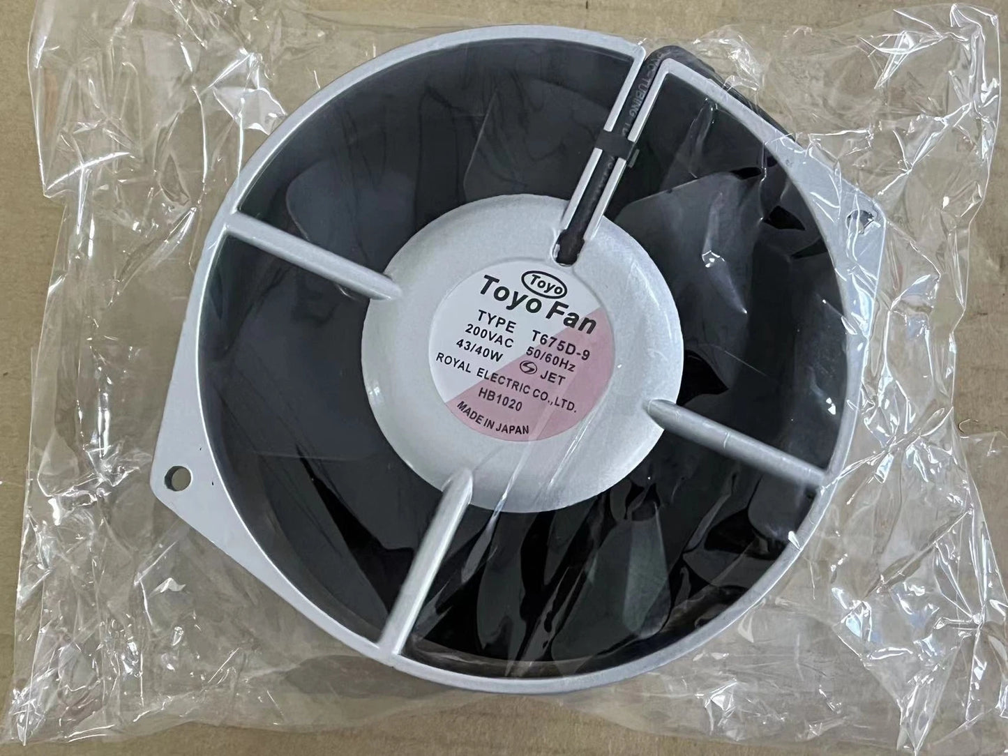 1pc TOYO FAN TYPE T675D-9 200VAC TOYO 172*150*55 #P