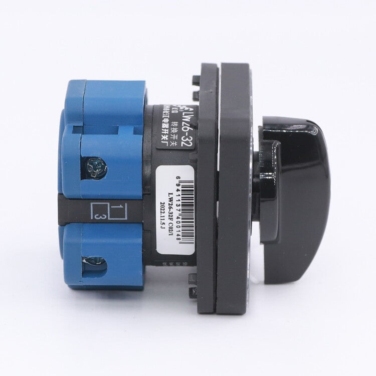 1pc LW26-32F C02/1 220V 32A universal transfer switch