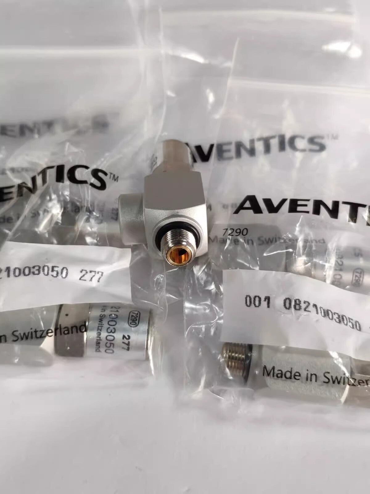 1pcs AVENTICS Pilot check valve 0821003050 Fast delivery