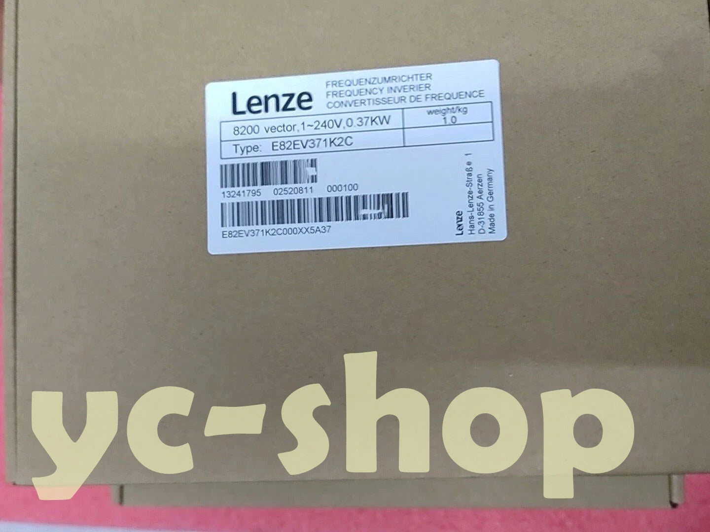 1PC Lenze E82EV371K2C   Servo Driver Fast #P