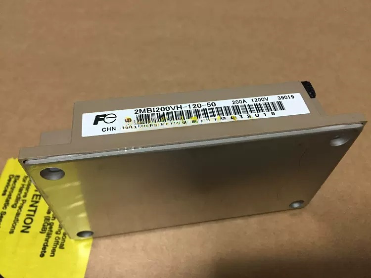 1/piece  Fuji 2MBI200VH-120-50 2MBI200VH120-50 Power IGBT Module 200A 1200V