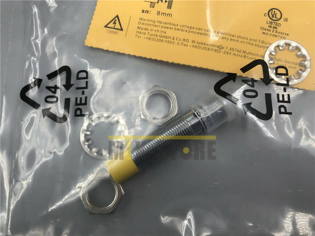 1PC    proximity switch NI8U-EM12-AP6X-H1141