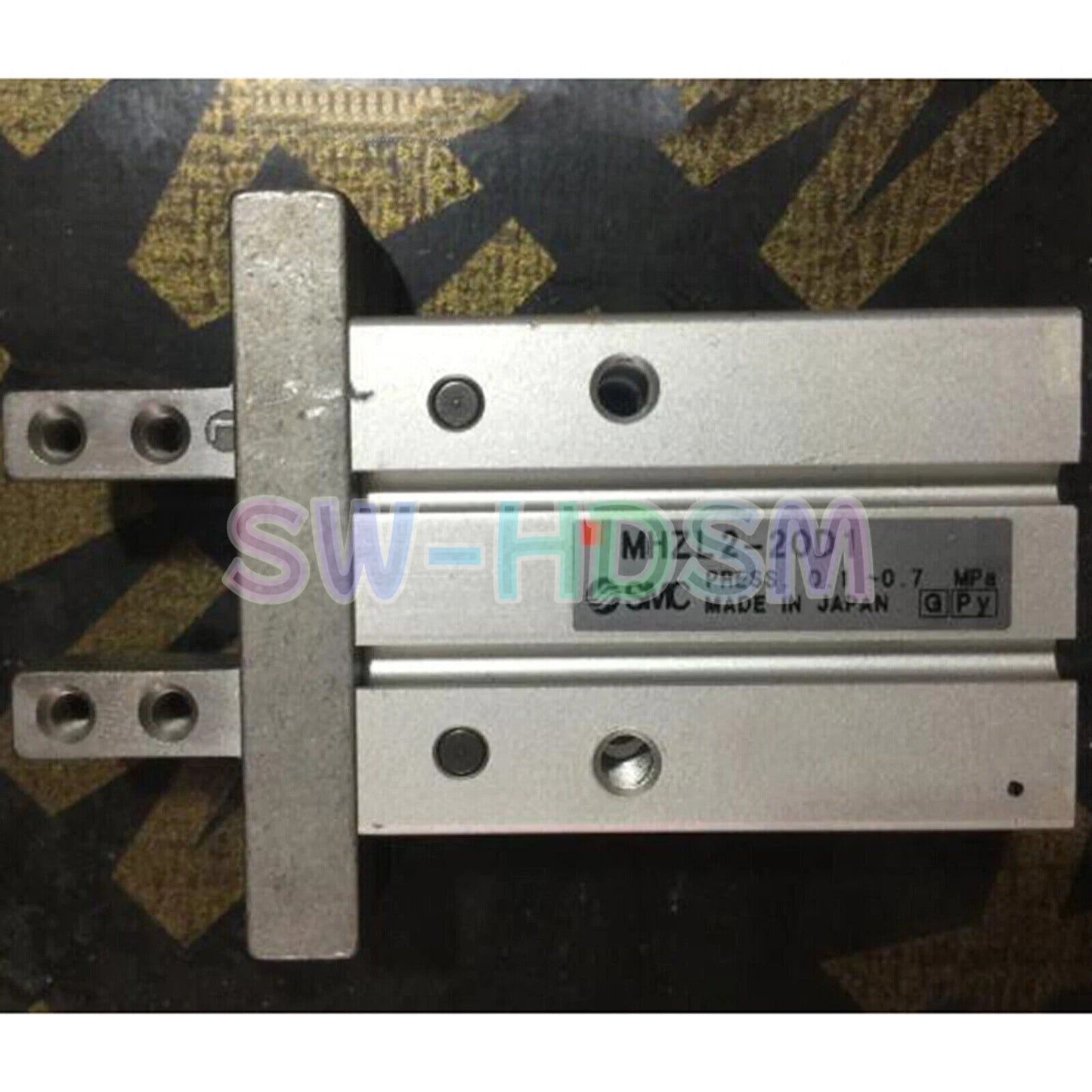 1PCS  For SMC MHZL2-20D1 Cylinder MHZL220D1 freight free