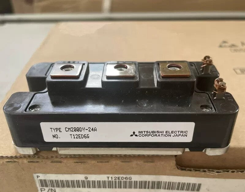 MITSUBISHI CM200DY-24A Power IGBT Semiconductor Module 200A 1200V