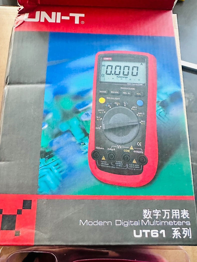 1pcs  UNI-T UT61B Multimeter Kit with 90~1000V AC Voltage Tester
