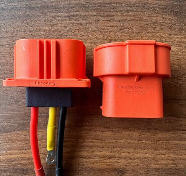 1pc  REM-T3PCH-6-A  Energy Vehicle Connector Pair of Male and Female Plugs