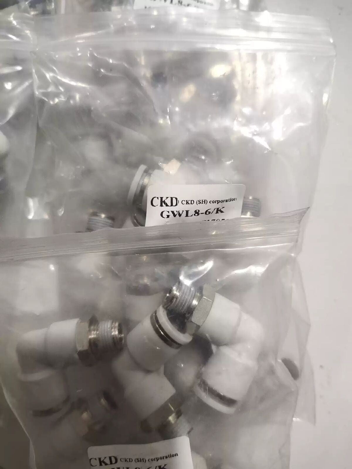 10pcs CKD GWL8-6/K
