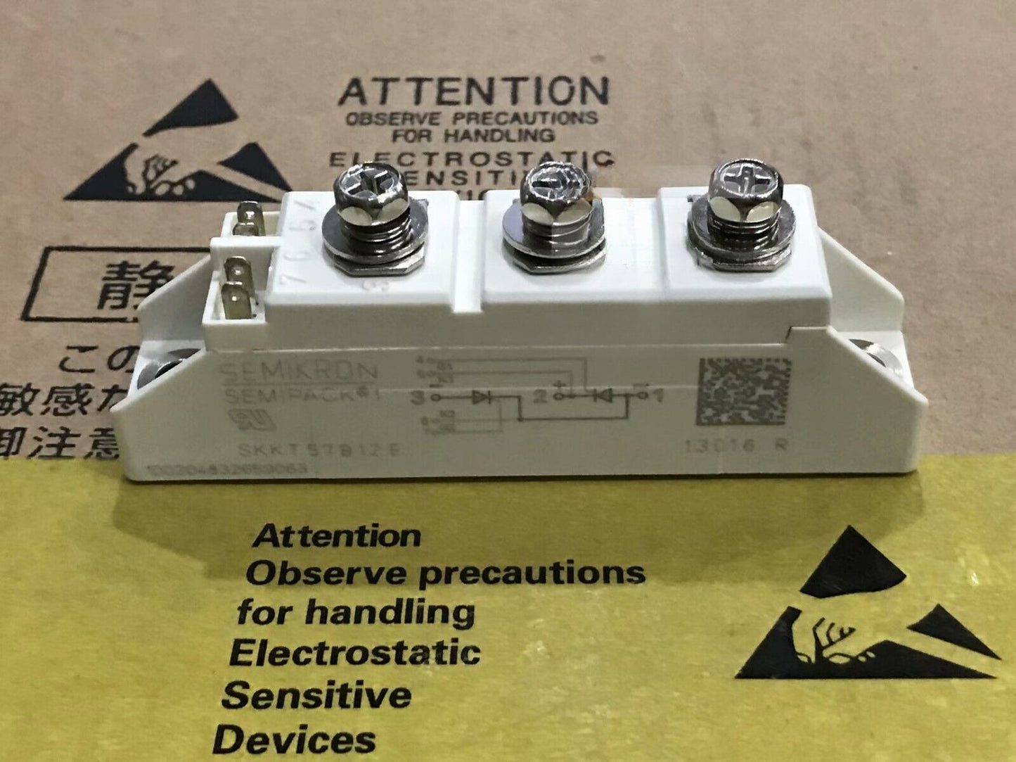 1PCS For SEMIKRON SKKT57B12E power supply module SKKT57B/12E  Quality Assurance