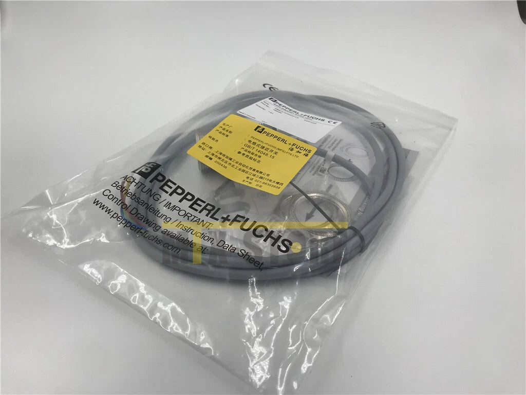 1PCS   Pepperl+Fuchs NBB15-30GM50-US Sensor&Proximity Switch #P