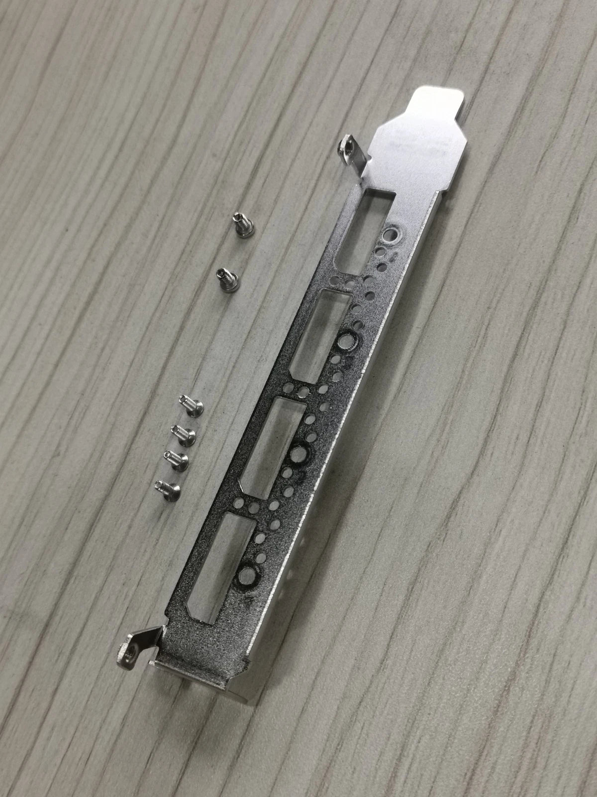 Bracket For NVIDIA Quadro P2000 P2200 M2000 Professional Graphics Card