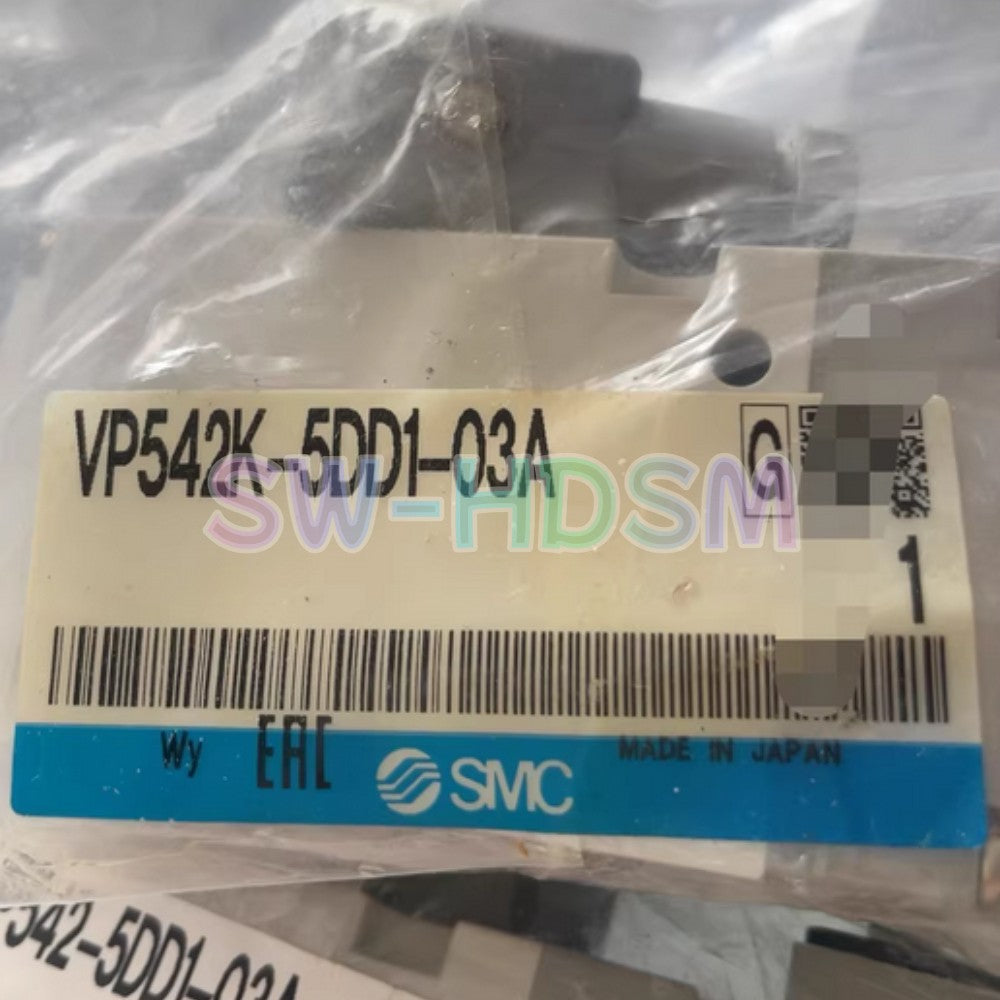 1PCS  Fit for SMC Solenoid Valve VP542K-5DD1-03A Freight Free