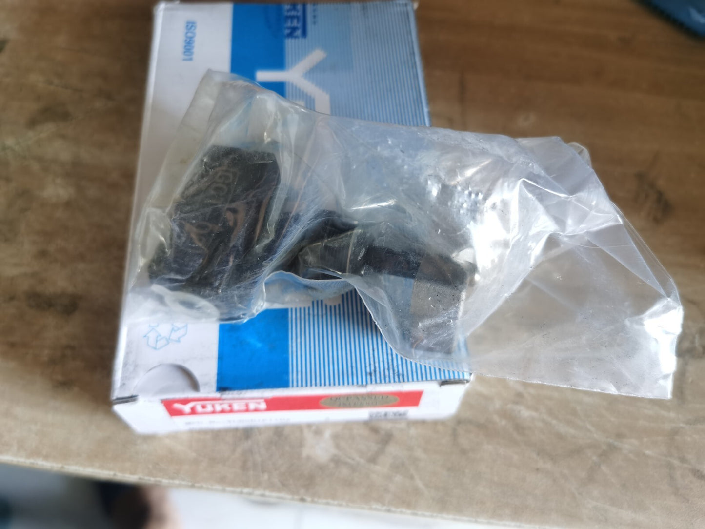 2PCS  Yuken GCT-02-32 GCT0232 Control Valve Free Shipping