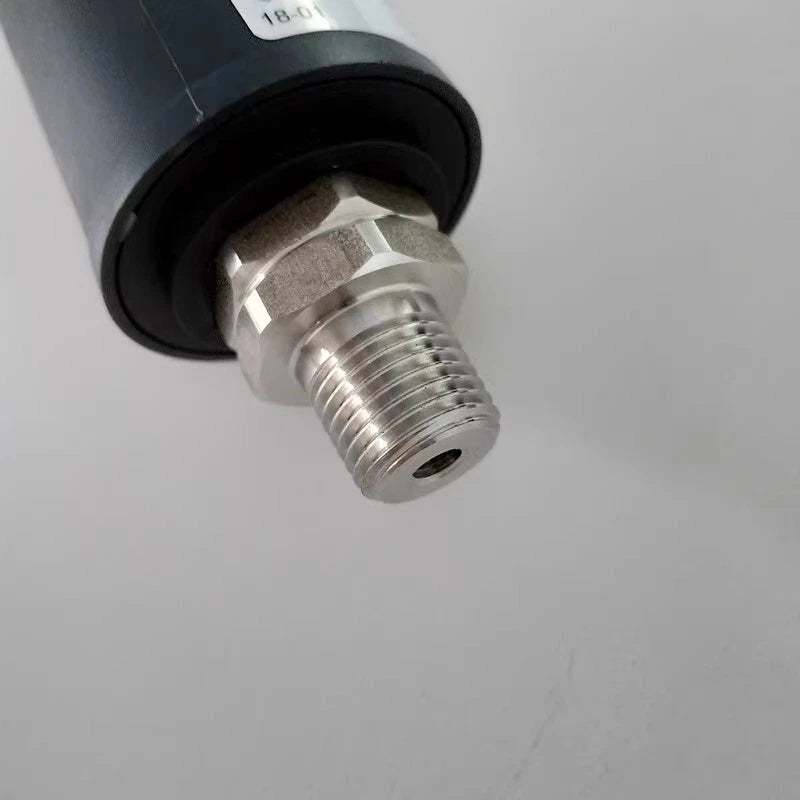 1pcs HUBA pressure transmitter 501.931018171, 0-16bar ,4-20mA #P