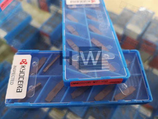 BOx/10pcs Kyocera Oblique Cutting Groove Blade GMM2020R-MT-15D PR930