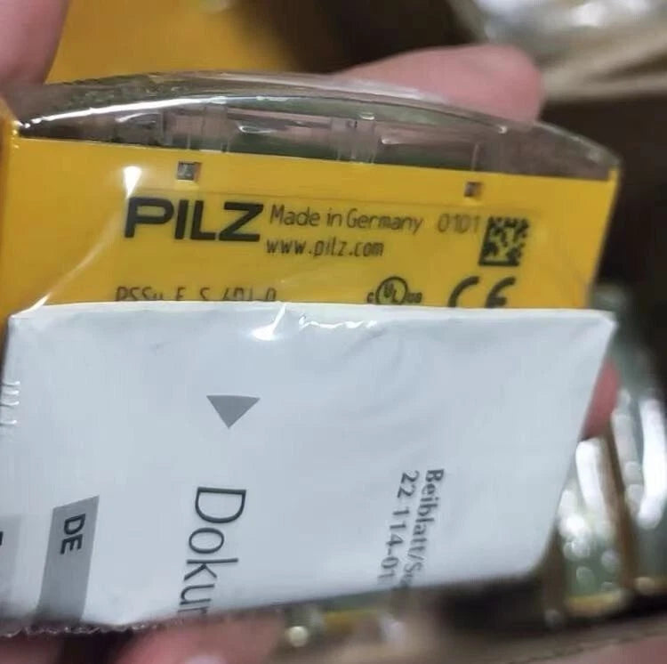 1PC PILZ PSSu E S 4DI-D safety relay 312401 #P