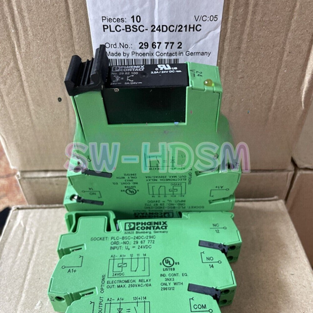 1PCS   Phoenix Relay 2982100 Freight Free