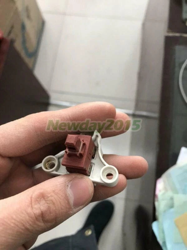 1pcs NOVA KAN-L5 Power Switch Push Button ON OFF T120 7.5A 250VAC 4 Pin