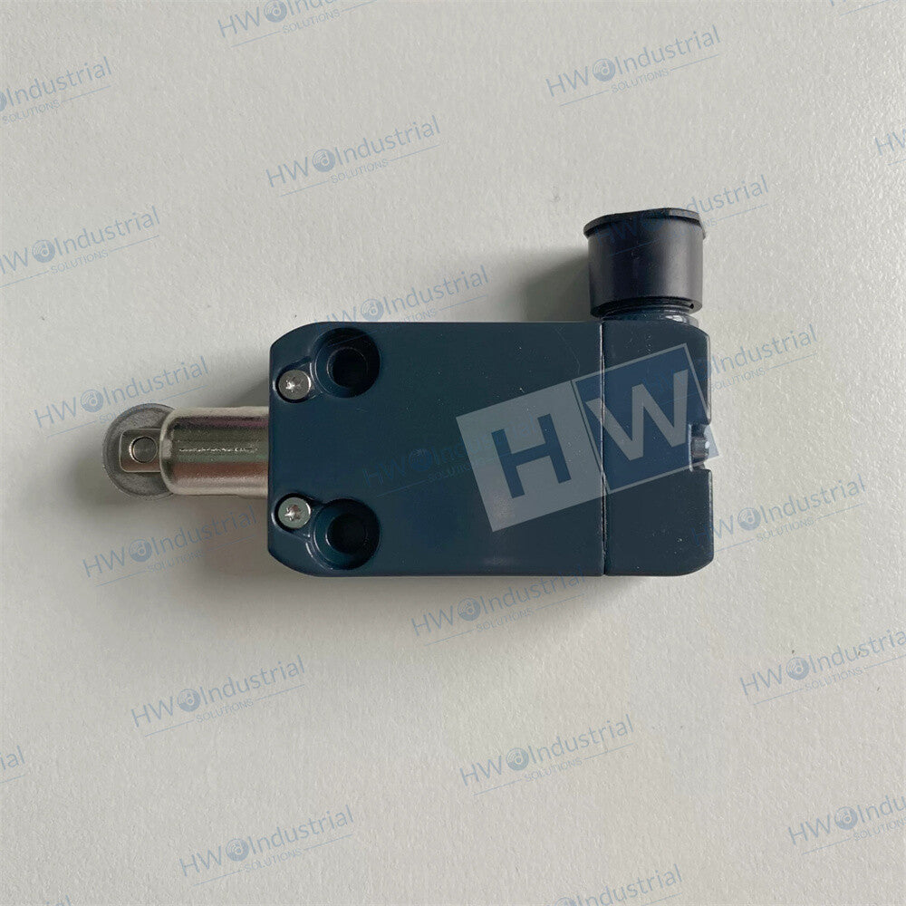 1/piece NAB110BB-DMK  Piz Zato Limit Switch NA B110BB-DMK