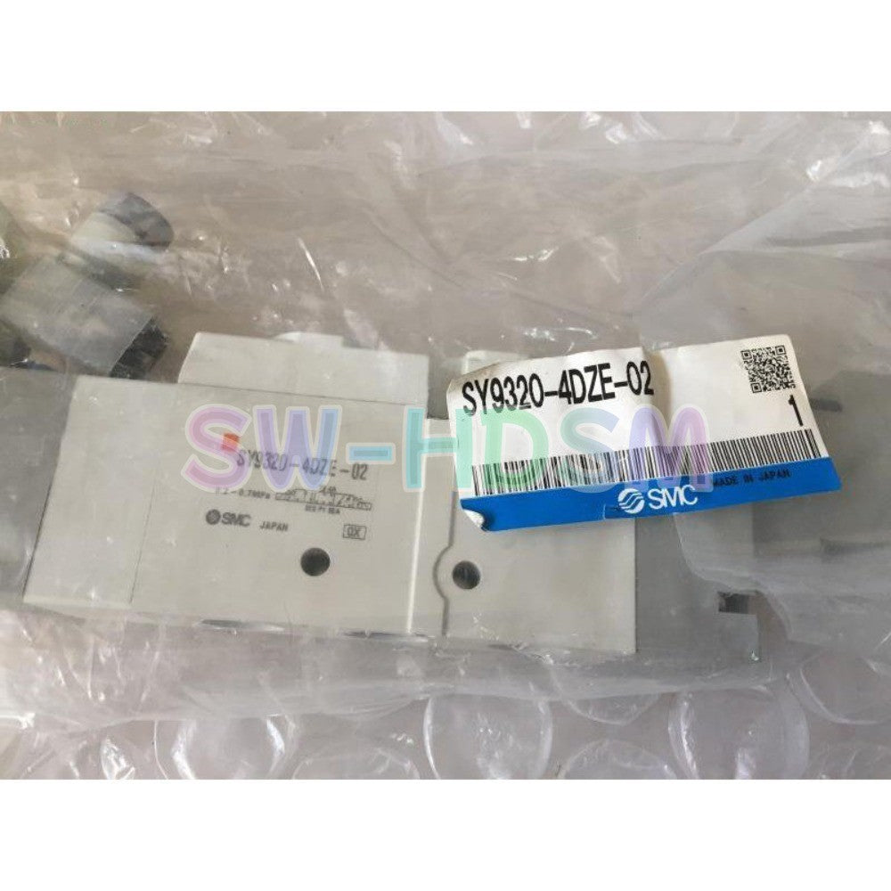 1PCS  for SMC Solenoid Valve SY9320-4DZE-02 Freight Free