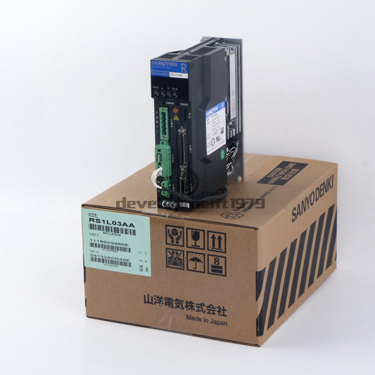 ONE  SANYO DENKI Servo Driver RS1L03AA Fast delivery