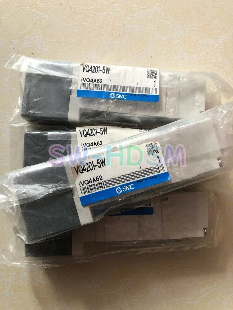 1PCS  For SMC VQ4201-5W Solenoid Valve VQ42015W freight free
