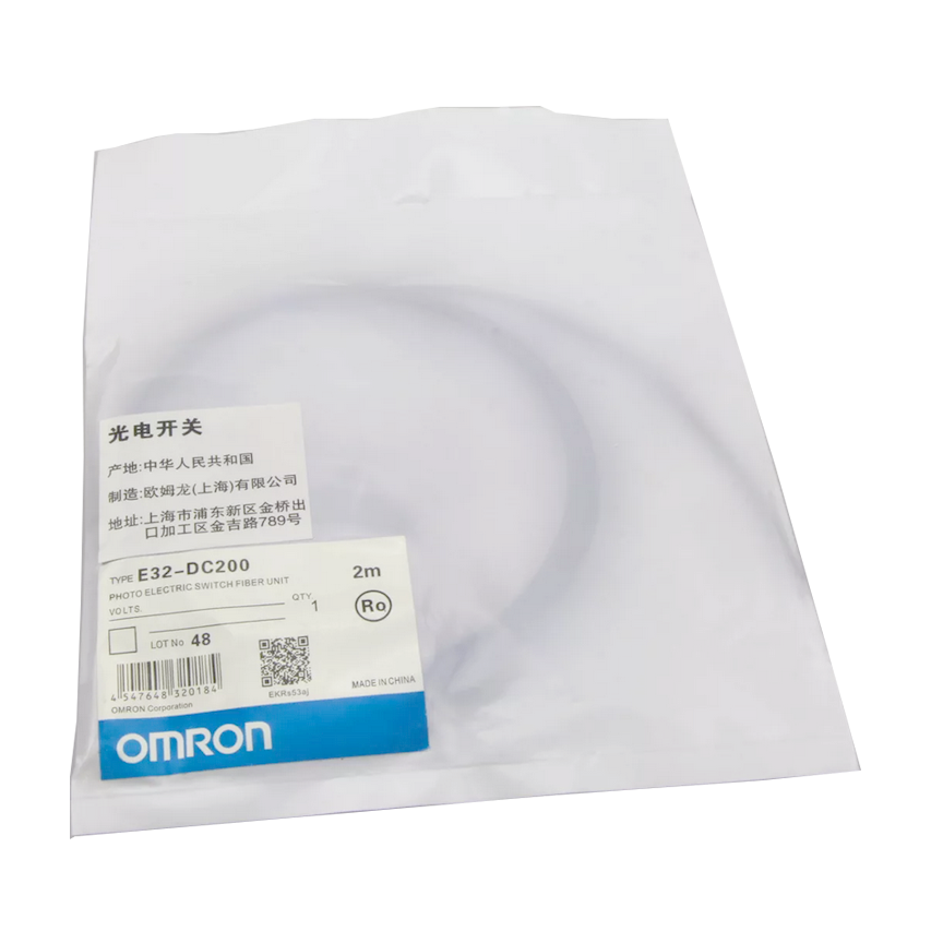 1PCS  Omron E32-DC200 E32-ZD200 E32-ZT200 E32-TC200 E32-CC200 E32-ZC200