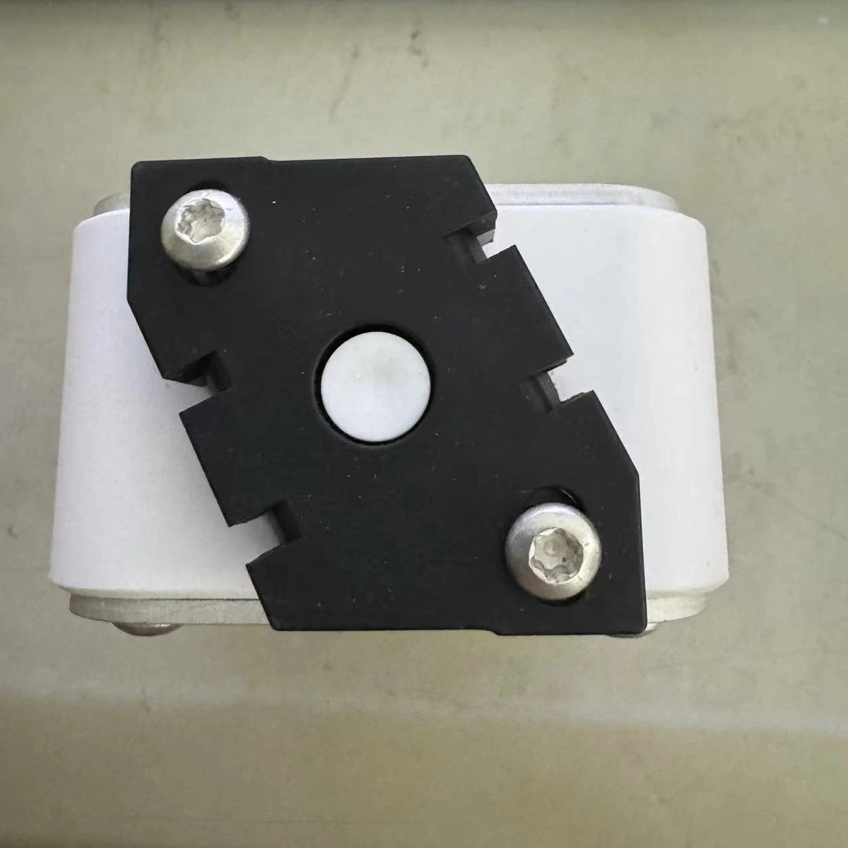 1PC  FIT FOR SQB3-630A Fuse SQB3 630A 690/700V