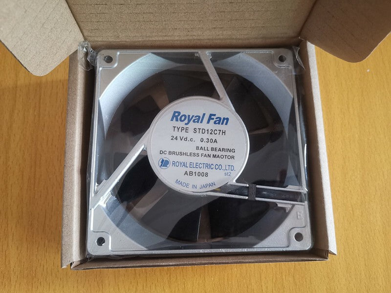 1PC Royal Fan TYPE STD12C7H 12038 24V 0.30A 12CM cooling fan