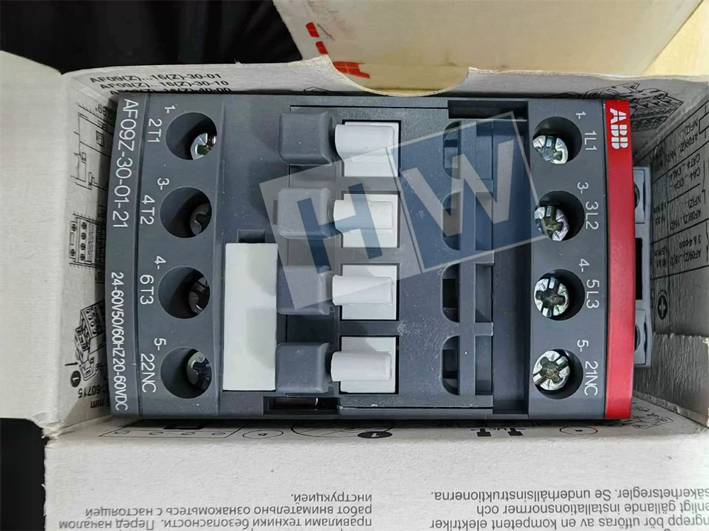 1/pc  ABB Contactor AF09Z-30-01-21 24-60V Coil Voltage