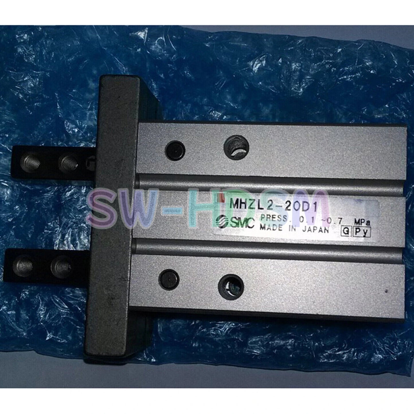 1PCS  For SMC MHZL2-20D1 Cylinder MHZL220D1 freight free